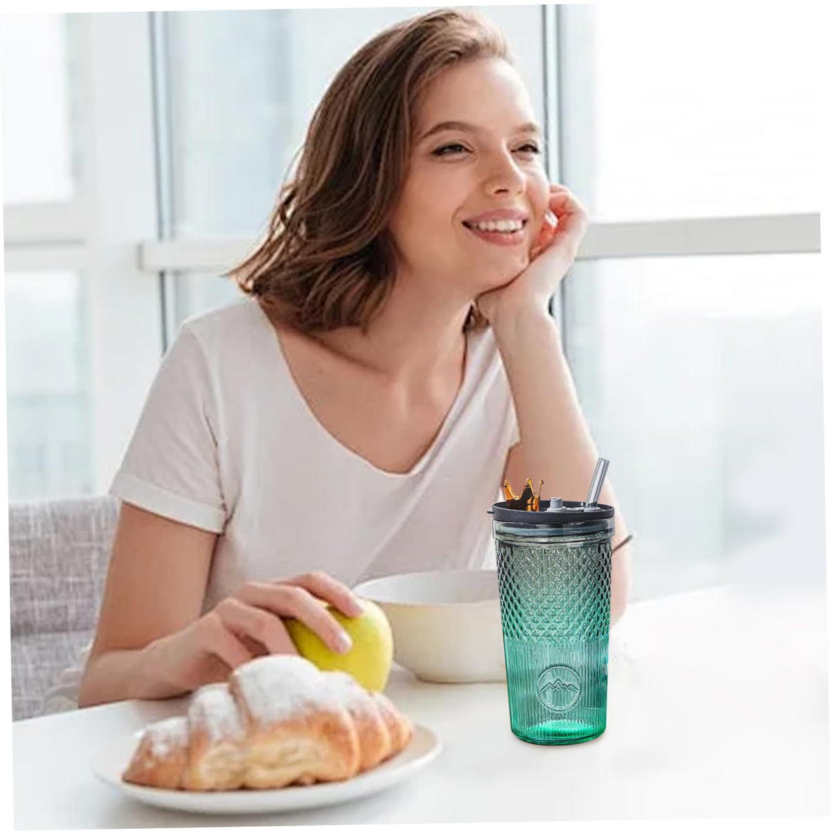 20Oz Glass Tumbler with Straw and Lid B7978