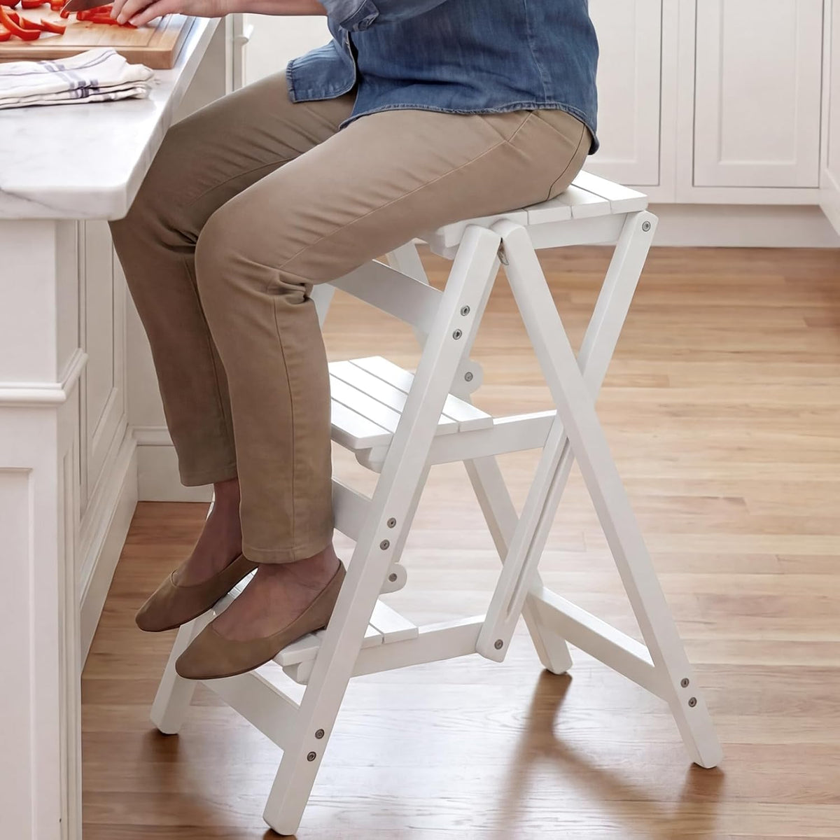 Step Stool G976
