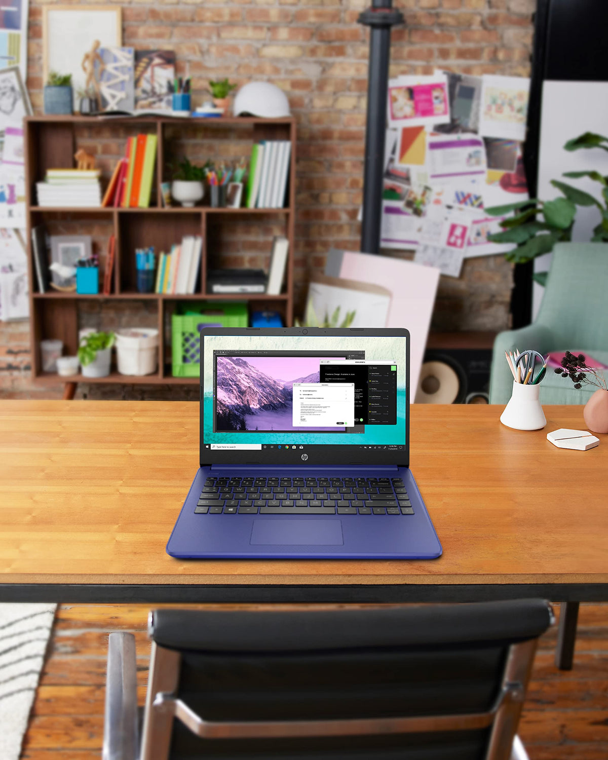 14-inch HD Touchscreen Laptop J975241